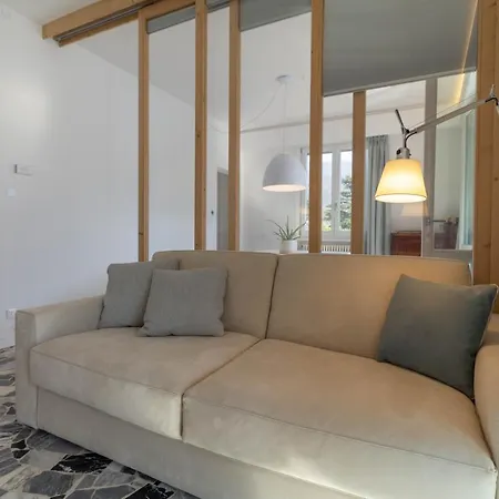 Mamma Ciccia - Waterfront * Mandello del Lario