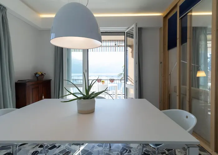 Mamma Ciccia - Waterfront Apartmán